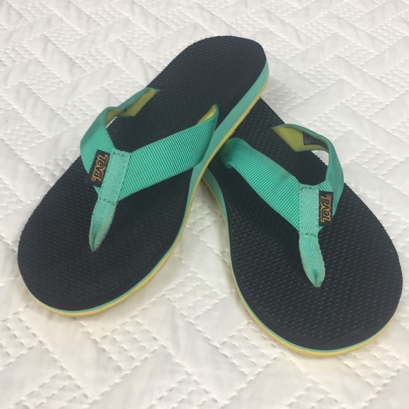 Teva Shoes - Teva Yellow Teal Flip Flop Thong Sandals W Size 7